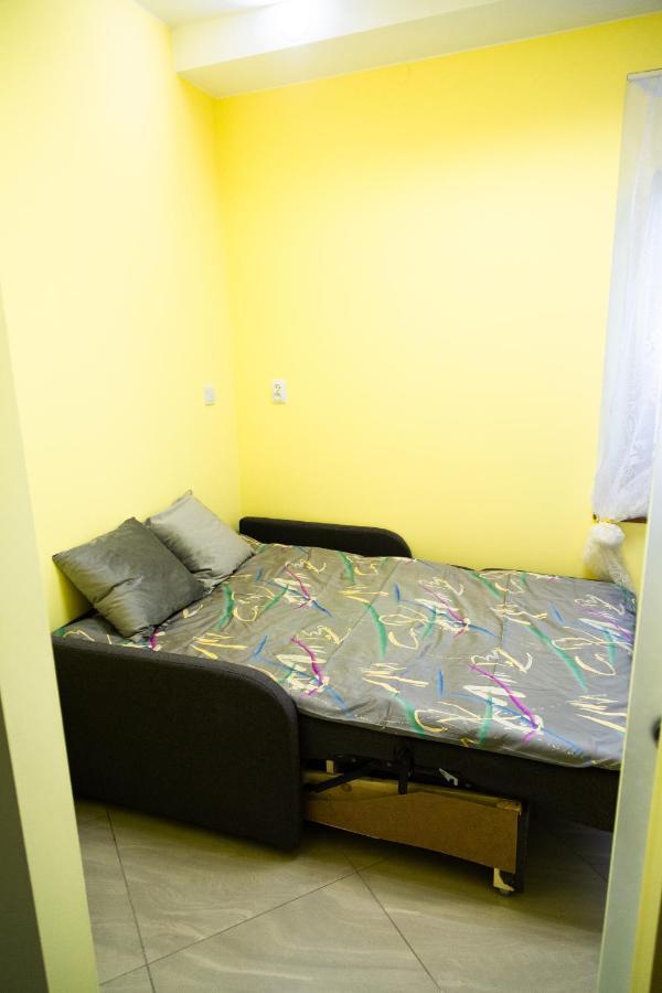 Apartament Przy Rynku Ostrowiec Świętokrzyski 外观 照片